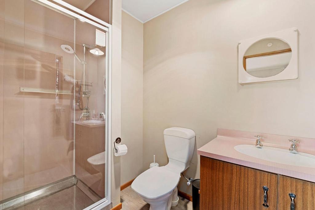 Sycamore Place - Wanaka Holiday Home Екстер'єр фото